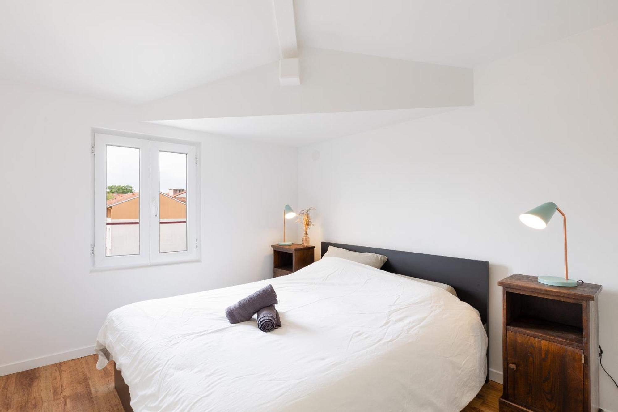 Appartement Climatise 2 Chambres Villefranche-sur-Saone Ngoại thất bức ảnh
