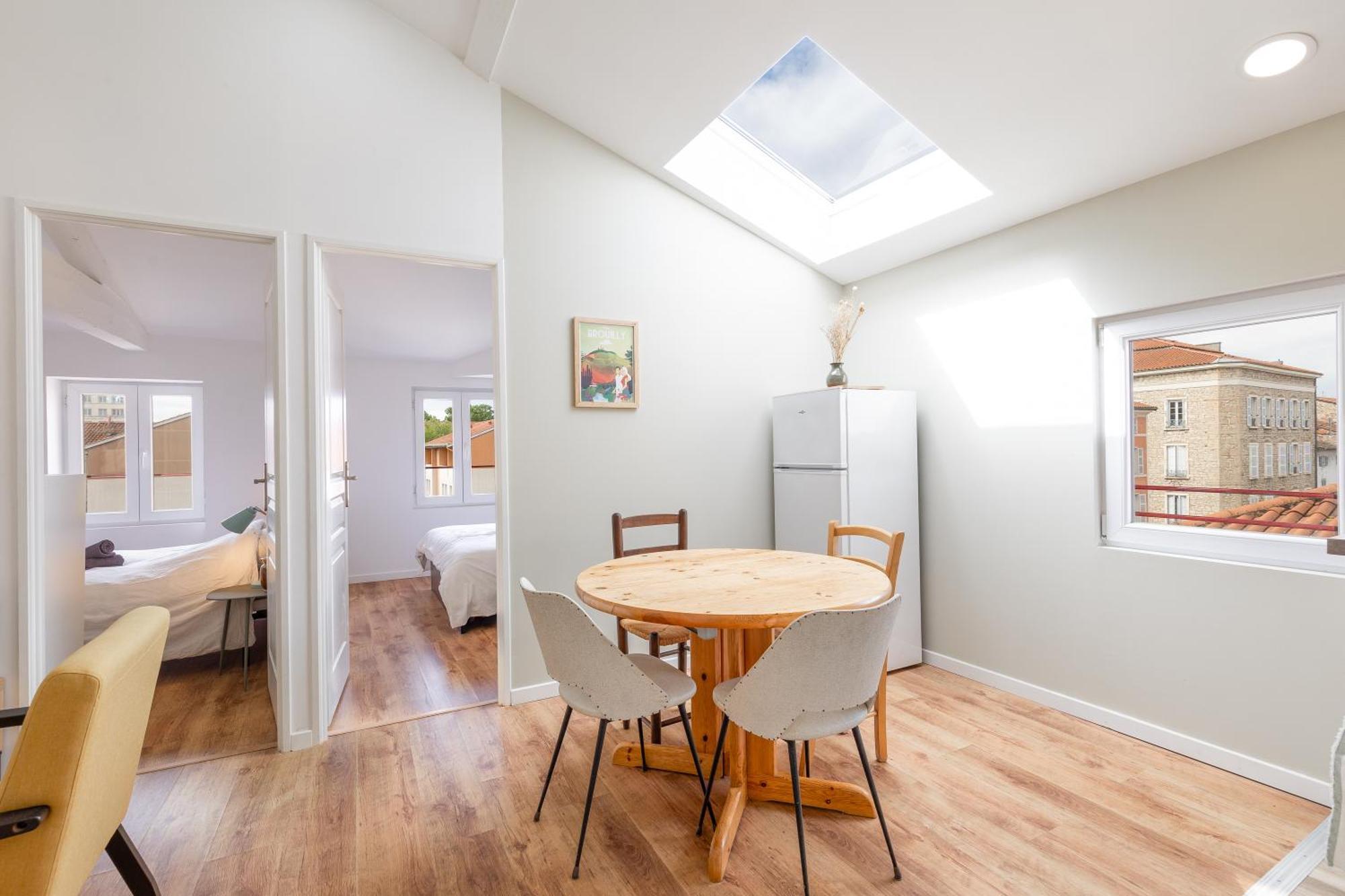 Appartement Climatise 2 Chambres Villefranche-sur-Saone Ngoại thất bức ảnh